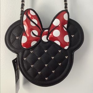 Loungefly Minnie Mouse purse